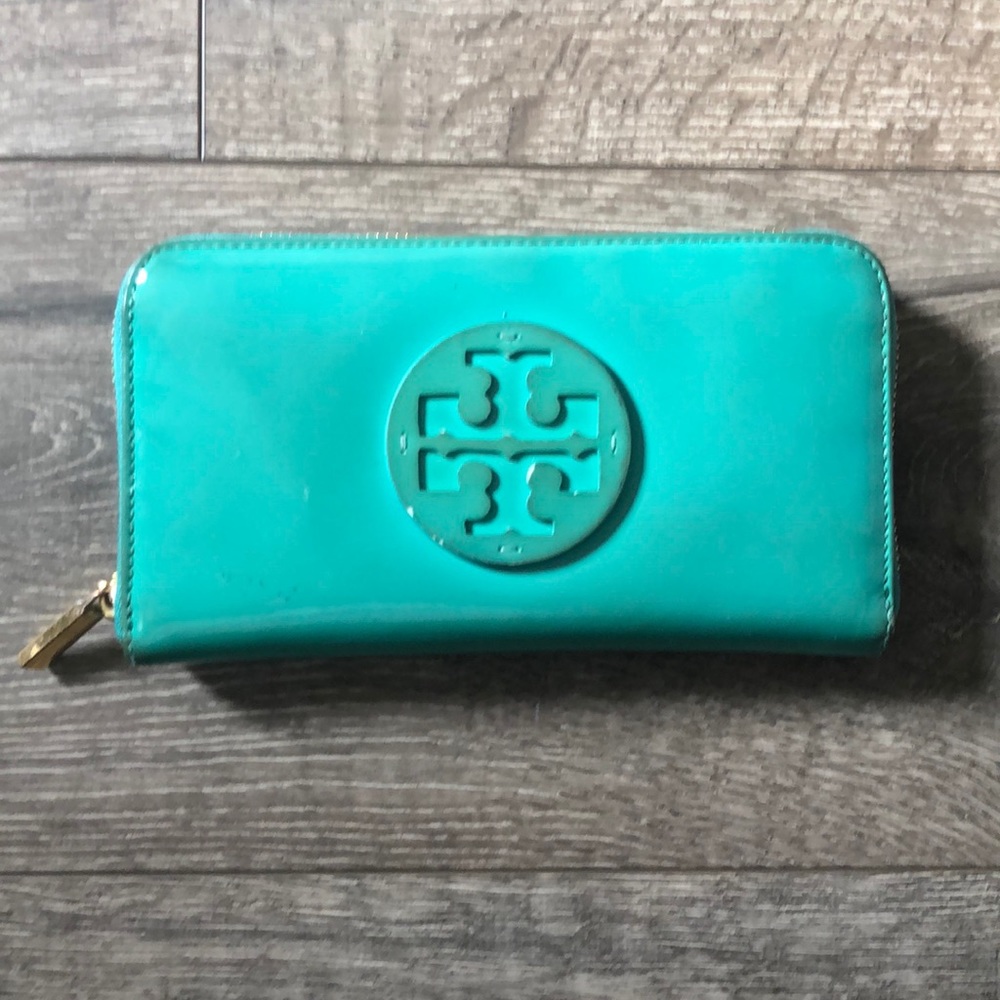 Tory Burch Patent Leather Wallet